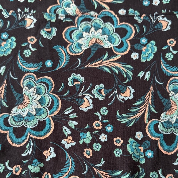 🌿 J.Jill Floral Knit Top – XL | NWT | Wearever Collection - Picture 8 of 8